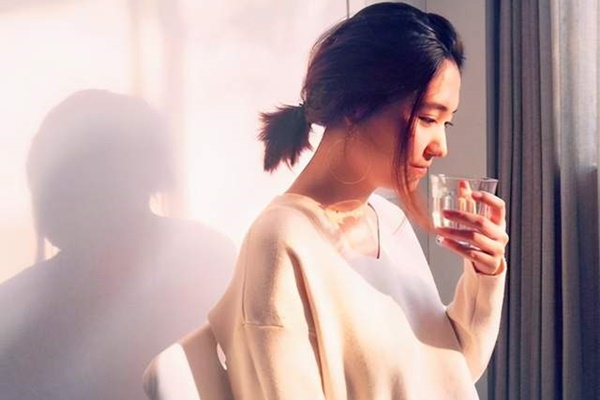 Vợ lương cao gấp 6 lần nhưng lúc nào cũng phải khép nép nhìn sắc mặt chồng, một lần tức nước vỡ bờ cô khiến anh ta phải xanh mét”-3