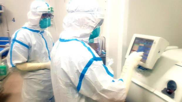 Chuyên gia BV Bạch Mai: F0 nên thử đi bộ 6 phút để biết mình có chuyển nặng hay không?-1