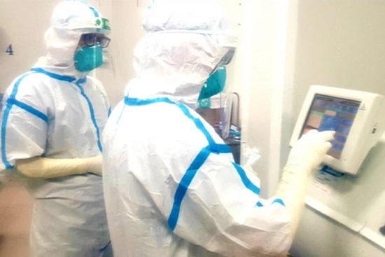 Chuyên gia BV Bạch Mai: F0 nên thử đi bộ 6 phút để biết mình có chuyển nặng hay không?