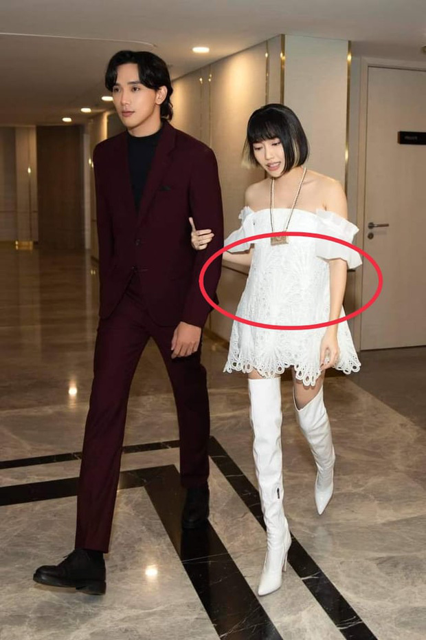 Giữa tin đồn sinh con, lại rộ thêm hình ảnh nghi Diệu Nhi mặc váy rộng che bụng to rõ khi đi sự kiện hồi tháng 5?-4