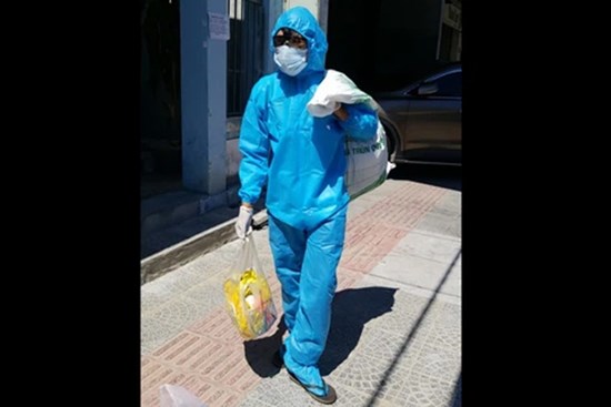 Về Hà Nội nhưng lại nhảy nhầm tàu vào Đà Nẵng, người đàn ông lang thang đói khát suốt mấy ngày