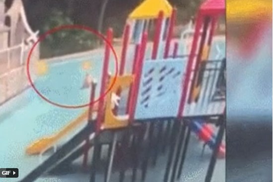 Bé trai 7 tuổi đuối nước tử vong trong bể cạn 30cm, chi tiết sự việc khiến ai nấy bàng hoàng