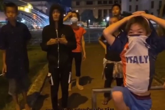 Trẻ vô gia cư 