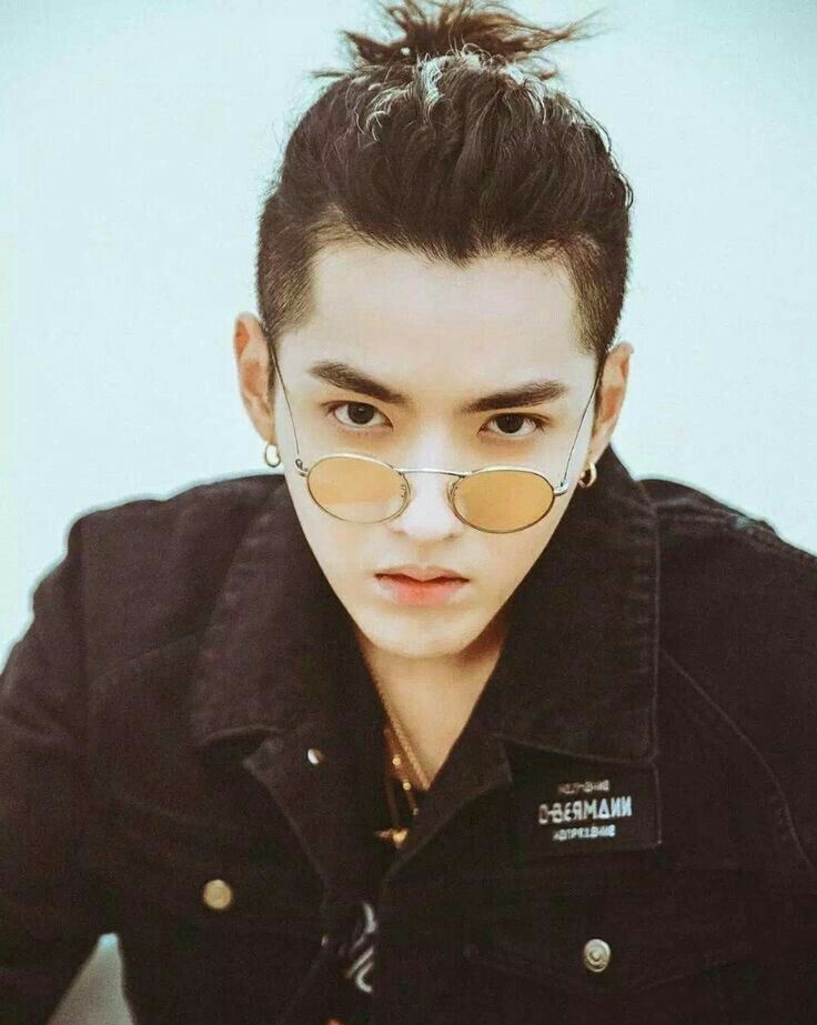 Danh tính vợ tin đồn của Ngô Diệc Phàm: Con nhà trâm anh thế phiệt, vòng 1 phồn thực vượt xa dàn người tình-1