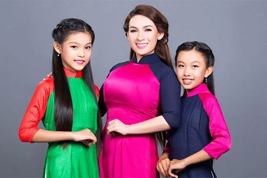 Phi Nhung: Tôi nuôi nhiều đứa con nhưng có những đứa tôi thương nhiều hơn vì gần gũi tôi hơn