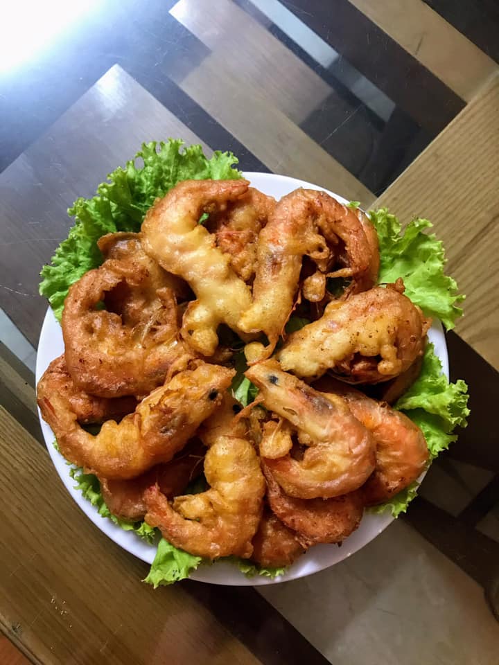 Hôm nay là Rằm tháng 7, cùng ngắm những mâm cơm cúng rực rỡ và đẹp mắt của hội chị em khéo tay hay làm nhé!-3