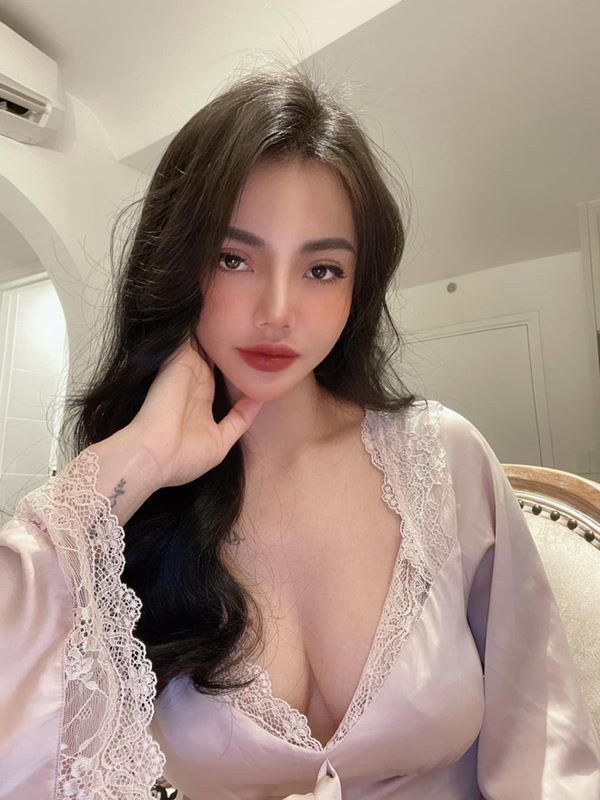 Chân dung hot girl bán dâm, trộm luôn gần 170 triệu đồng: Thường khoe body sexy và cuộc sống sang chảnh trên MXH-3