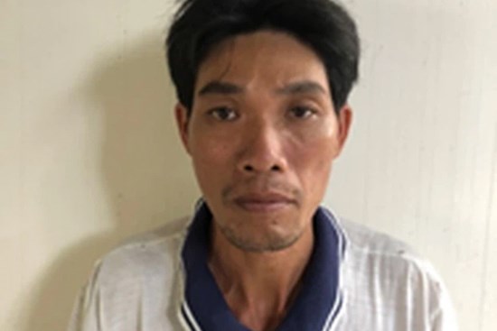 Nghi vợ ngoại tình, chồng đốt nhà suýt thiêu sống 8 người gia đình vợ