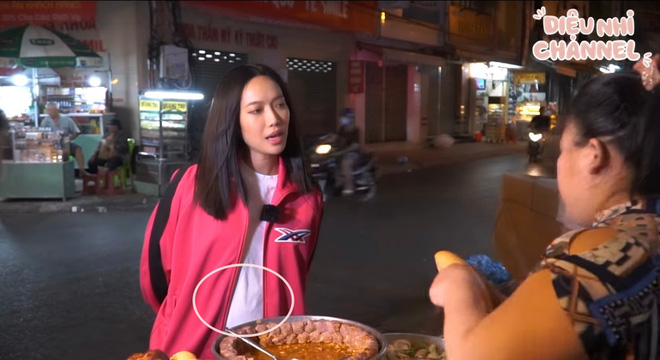 Xôn xao ảnh Diệu Nhi bụng lùm xùm tự check in tại bệnh viện giữa tin đồn sinh con, soi kỹ thời gian mới bất ngờ?-5