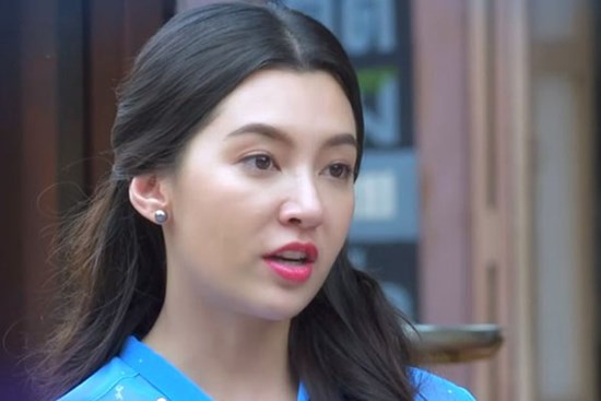 Tôi 33 tuổi lấy vợ bằng tuổi thế nhưng cô ấy cho rằng tôi vô dụng nên ngoại tình với... ông lão 63