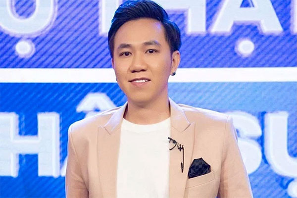 Bạn gái xác nhận sống cùng nhà, tiết lộ tình trạng sức khoẻ của bản thân sau khi Anh Đức nhiễm Covid-19-5