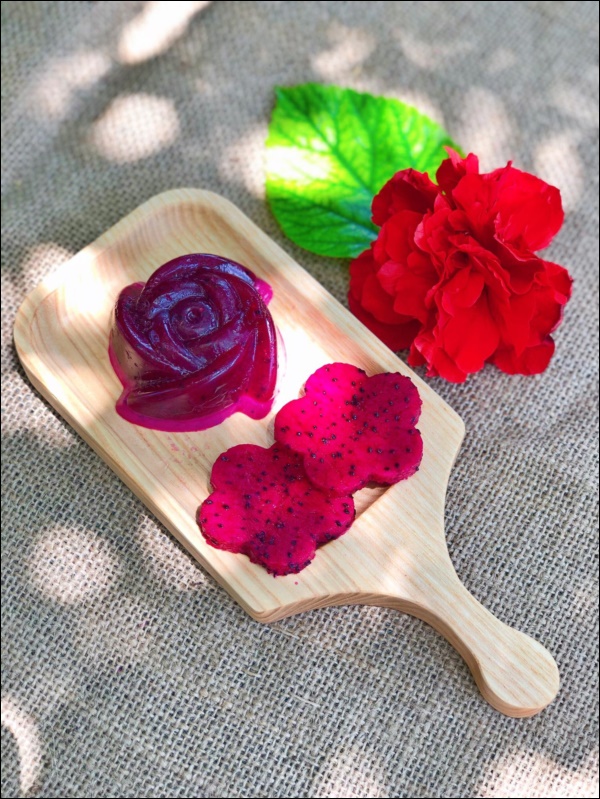 Thanh long đỏ ngon ngọt ai cũng thích, học mẹ đảm Sài Gòn bỏ ra 20 phút&nbsp;làm đủ món thanh mát, giải nhiệt-1