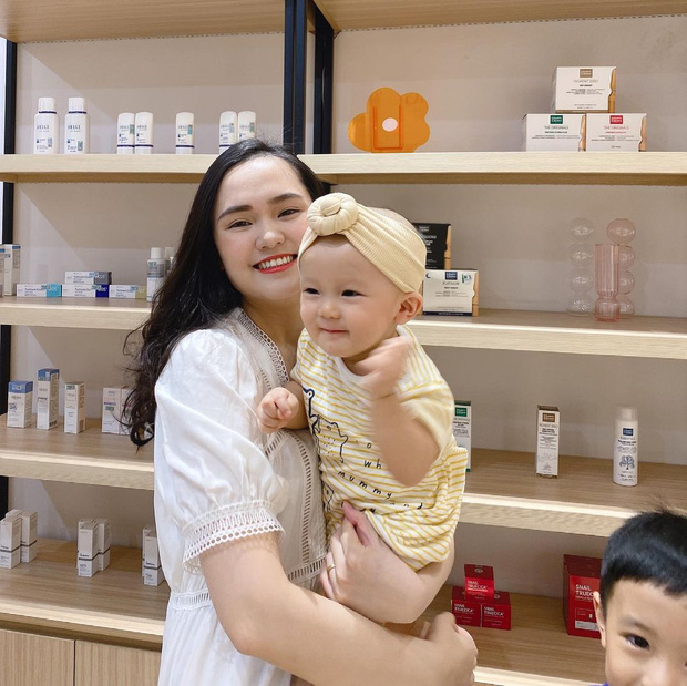 Khoảnh khắc công chúa béo Quỳnh Anh xả vai về lại hình ảnh mẹ bỉm, chắc Duy Mạnh đã thấy quen cảnh này rồi!-3