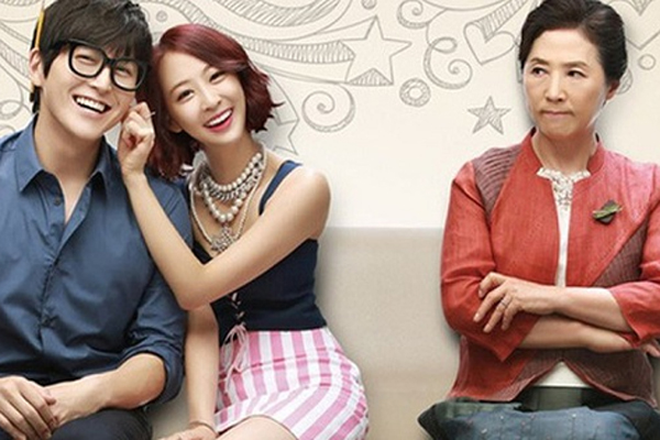 Vợ chọn thuê váy cưới đắt đỏ, chồng xị mặt than: Lần trước kết hôn chẳng tốn thế này”, ngay tức khắc anh ta phải trả giá-2