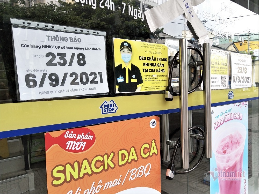 Sáng đầu tiên siết chặt hơn, chợ và siêu thị vắng lặng không bóng khách-4