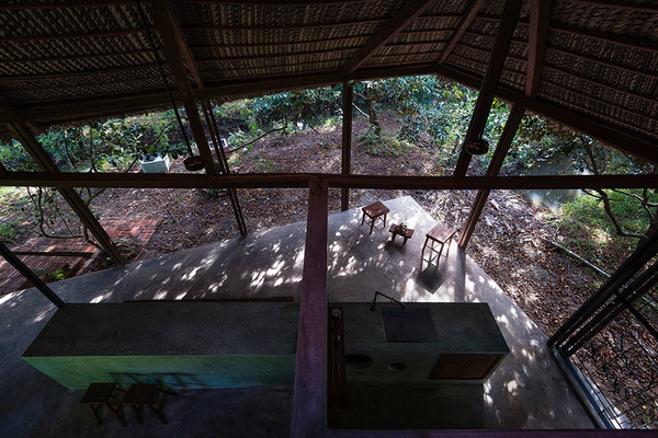 ‘Trốn’ ồn ào phố thị, vợ chồng trẻ bỏ 200 triệu đồng cất nhà lá đẹp ngỡ ngàng-8