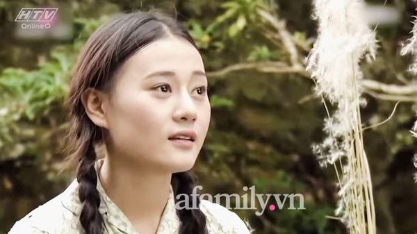 Nhan sắc chưa thẩm mỹ của Phương Oanh trong bộ phim đầu tay đẹp đến mức nào mà ai cũng trầm trồ tiếc nuối-5