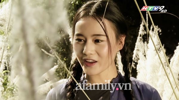 Nhan sắc chưa thẩm mỹ của Phương Oanh trong bộ phim đầu tay đẹp đến mức nào mà ai cũng trầm trồ tiếc nuối-10