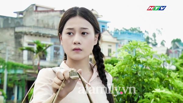 Nhan sắc chưa thẩm mỹ của Phương Oanh trong bộ phim đầu tay đẹp đến mức nào mà ai cũng trầm trồ tiếc nuối-11