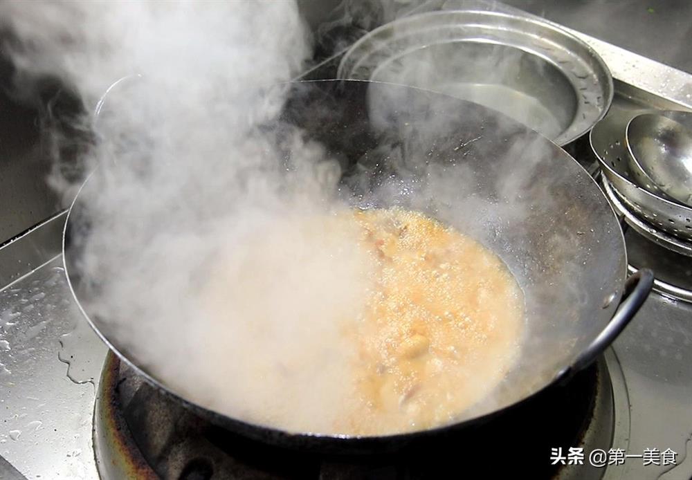 Vịt luộc đã quá nhàm chán, thêm lon bia thành món ngon đỉnh của chóp-8