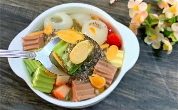 Ưng hết ý món chè khúc bạch thơm ngon, béo ngậy,&nbsp;công thức đơn giản không phải ai cũng biết-1