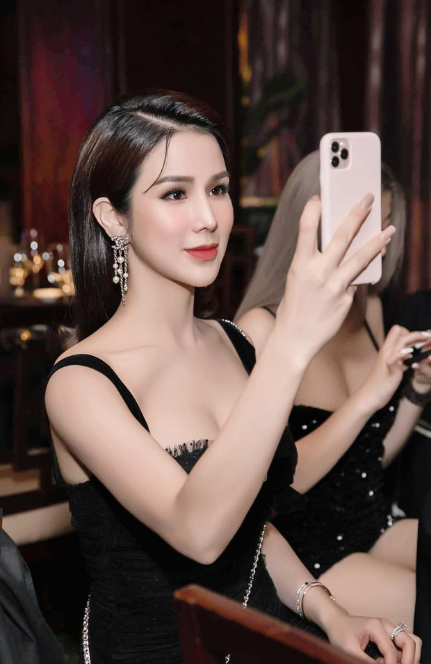 Diệp Lâm Anh sau 3 năm kết hôn với chồng đại gia: Xế xịn và đồ hiệu tậu lia lịa, nửa kia mất tích gây tò mò?-14