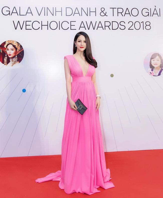 Diệp Lâm Anh chuộng đồ màu hồng khoe vựa hoa quả căng mọng-10