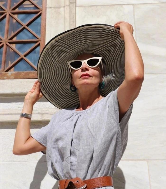 Quý bà 56 tuổi ăn vận sành điệu khiến giới trẻ phải chạy theo ầm ầm-6