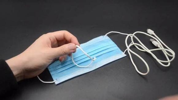 Dây đeo khẩu trang đột ngột bị đứt, tôi phải làm sao? 3 cách sửa dây khẩu trang nhanh chóng-5