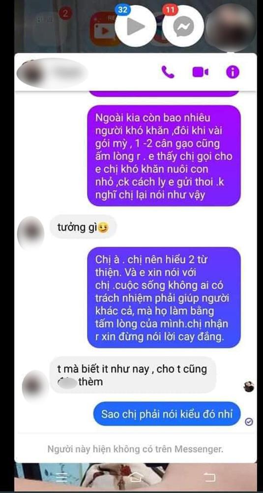 Nhận và nói lời cảm ơn: Ứng xử của người dân trong vùng dịch với những gói quà từ thiện khiến nhà hảo tâm ấm lòng-3