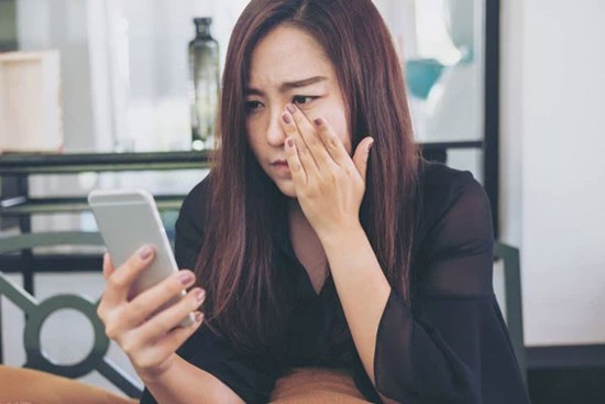 Mẹ bị ốm nhưng chị gái vẫn đòi bà nấu cháo sườn cho, tôi căm tức nói một câu khiến cả anh rể chị gái tái mét mặt mày