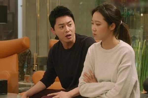 Sau khi kết hôn, chồng đưa cho tôi 30 triệu/tháng nhưng lại ở riêng, khi biết lý do tôi choáng váng đứng không vững-2