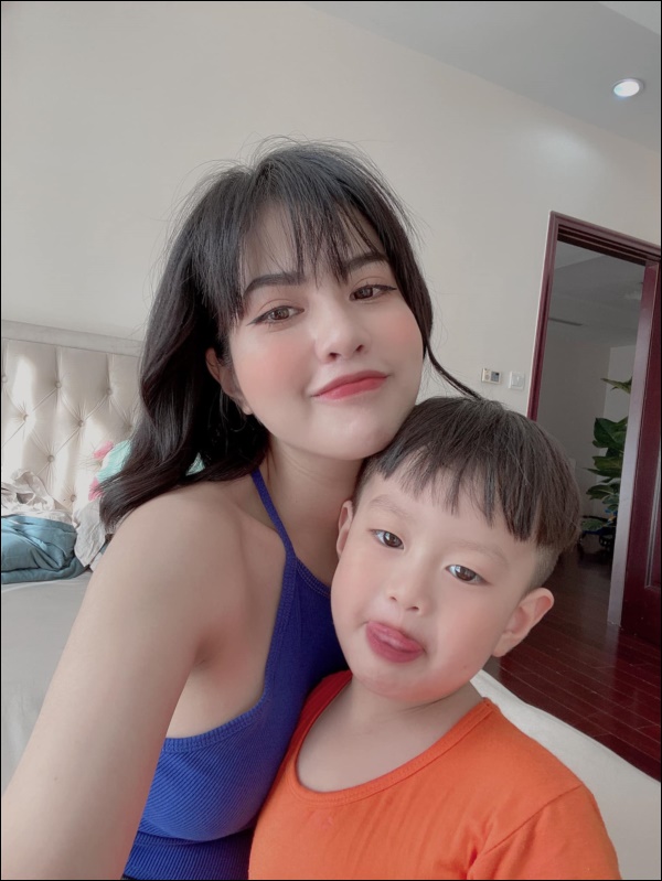 Vợ cũ Việt Anh đánh vật với con trai vì học online không hợp tác, tiết lộ luôn gen lười học không trật đi đâu được-3