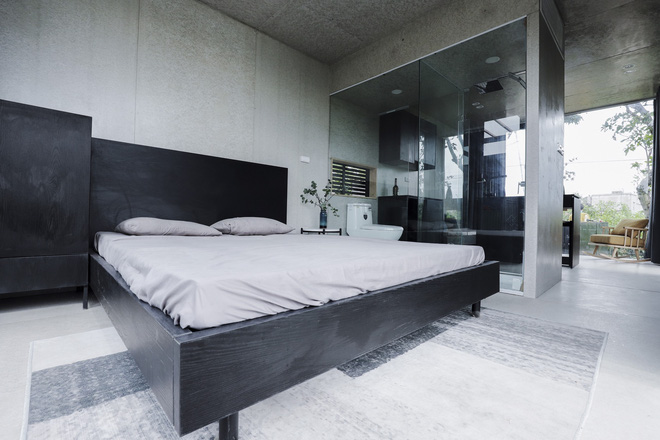 Cặp vợ chồng dựng nhà di động để nghỉ dưỡng mùa dịch, nhà lắp ghép nhưng tiện nghi không thiếu thứ gì-10