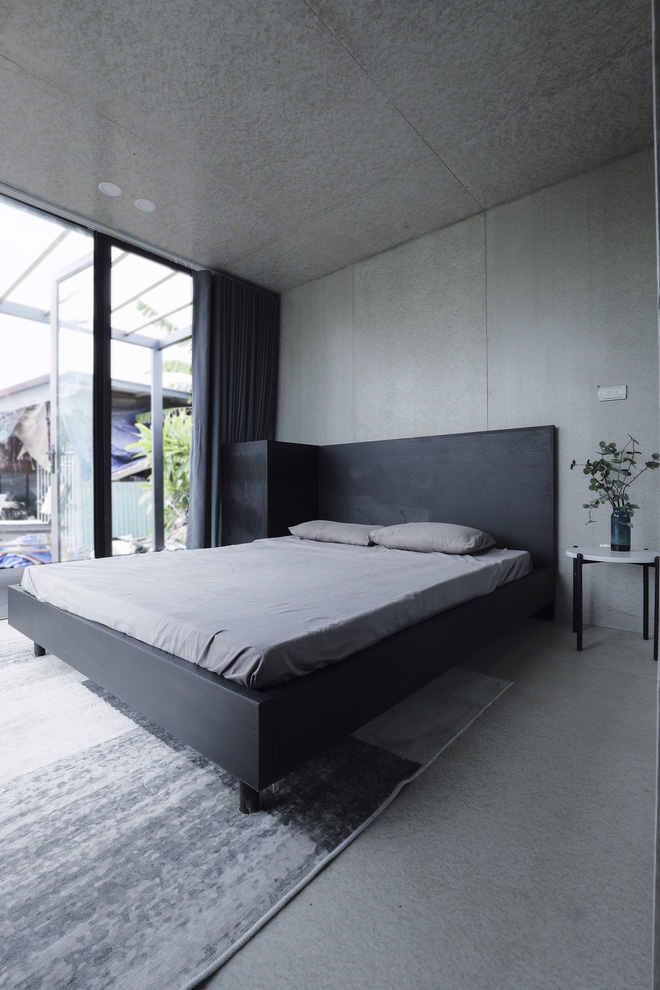 Cặp vợ chồng dựng nhà di động để nghỉ dưỡng mùa dịch, nhà lắp ghép nhưng tiện nghi không thiếu thứ gì-12