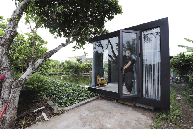 Cặp vợ chồng dựng nhà di động để nghỉ dưỡng mùa dịch, nhà lắp ghép nhưng tiện nghi không thiếu thứ gì-5