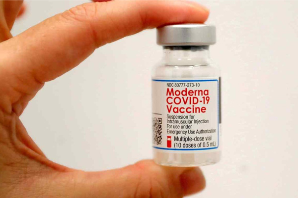 Nhật Bản đình chỉ sử dụng 1,6 triệu liều vaccine Moderna-1