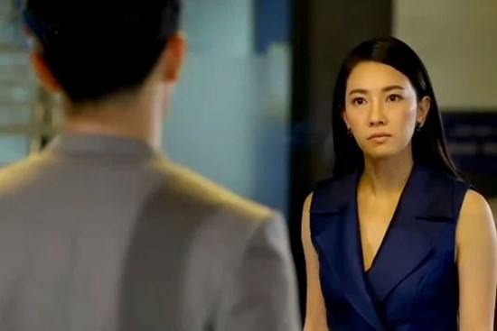 Phát hiện chồng giấu ảnh tình cũ để ngày đêm ôm ngắm, vợ bơ nhưng lại đưa ra 