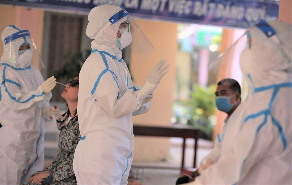 Đà Nẵng 10 ngày ai ở đâu ở yên đó: Tách 300 F0 khỏi cộng đồng, gỡ 159 điểm nóng, chữa khỏi Covid-19 cho 769 bệnh nhân-1