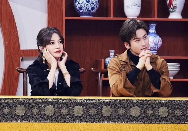 Đây là lý do khiến Triệu Vy bị phong sát rát mặt trong đêm?-2