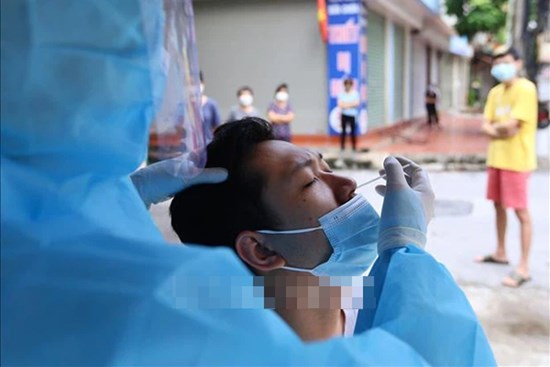 Chiều 28/8, Hà Nội có thêm 21 ca dương tính mới, trong đó có 3 nhân viên y tế