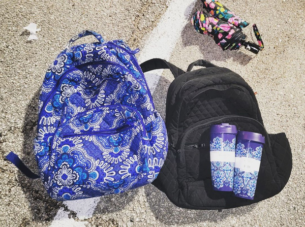 Bỏ việc văn phòng để đi mò thùng rác, mẹ 4 con kiếm 23 triệu/tuần vì thường nhặt được siêu phẩm người ta vứt đi-5