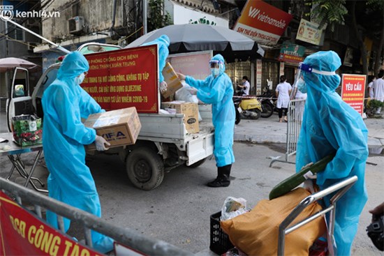 Ba nhân viên y tế tại Hà Nội dương tính với nCoV