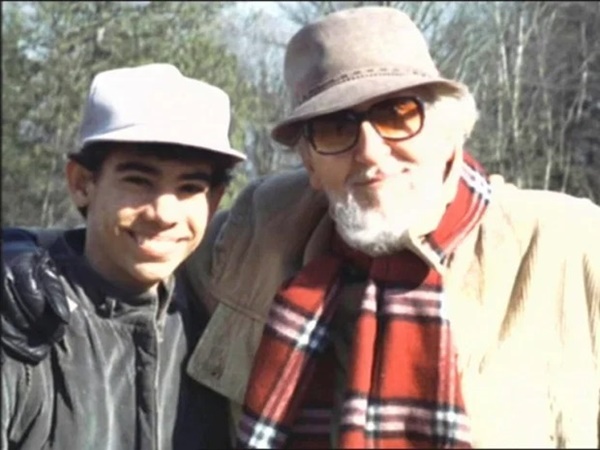 3 tuổi bị cưỡng hiếp, 10 tuổi bị xếp lịch phục vụ các ngài: Ký ức của các bé gái sống sót kể về địa ngục trong giáo phái quái dị-5