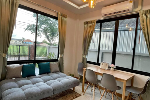 Biệt thự sân vườn đẹp lung linh với phong cách cực thú vị kèm theo sắc màu rực rỡ tươi sáng-29