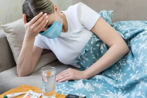 Đây là lý do tại sao tiêm liều thứ 2 vắc xin Covid-19 có thể có phản ứng phụ mạnh hơn liều đầu tiên-2