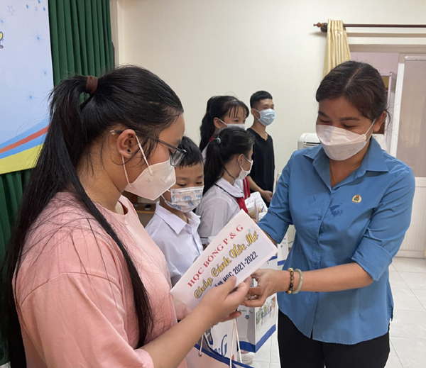 P&G Việt Nam, 25 năm ‘chắp cánh ước mơ’ cho học sinh nghèo hiếu học-2