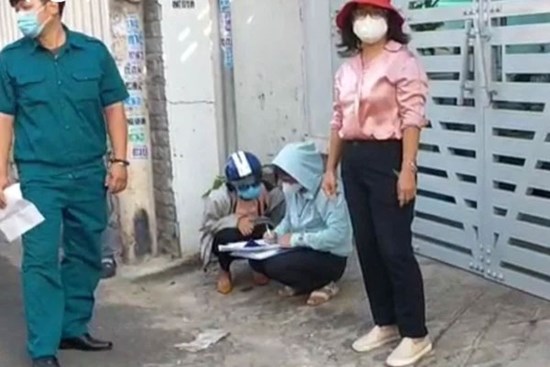 Clip Chủ tịch phường phạt công an thành phố vì 