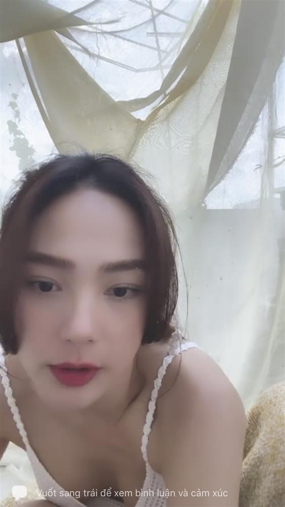 Minh Hằng xử lý lộ hàng cực khéo trước livestream cả ngàn người-3