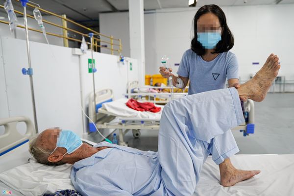 Bên trong trung tâm hồi sức dã chiến lớn nhất TP.HCM-12